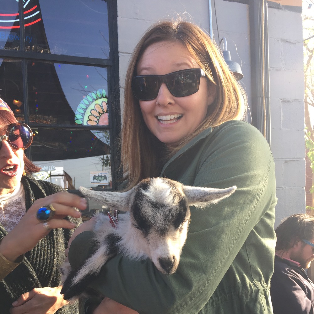 Meet your Posher, Lindsey